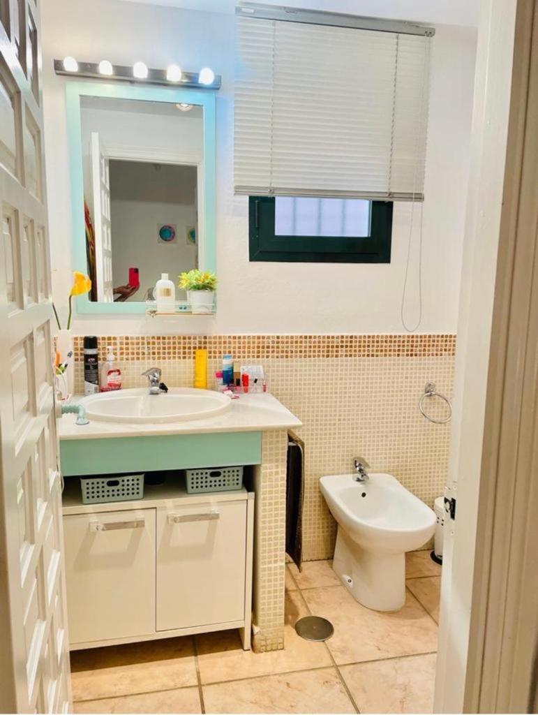 Estupendo Apartamento Urbanizacion Jardines De Zahara. Zahara De Los Atunes Luaran gambar