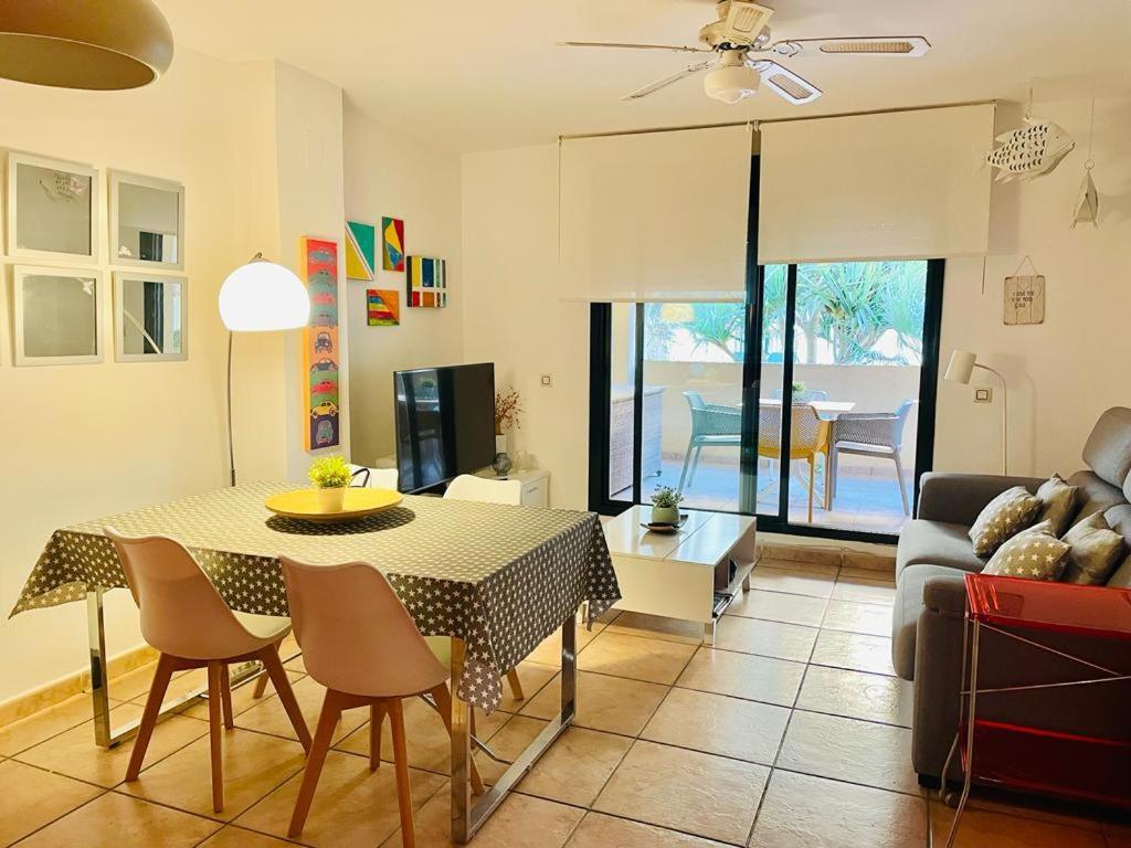 Estupendo Apartamento Urbanizacion Jardines De Zahara. Zahara De Los Atunes Luaran gambar