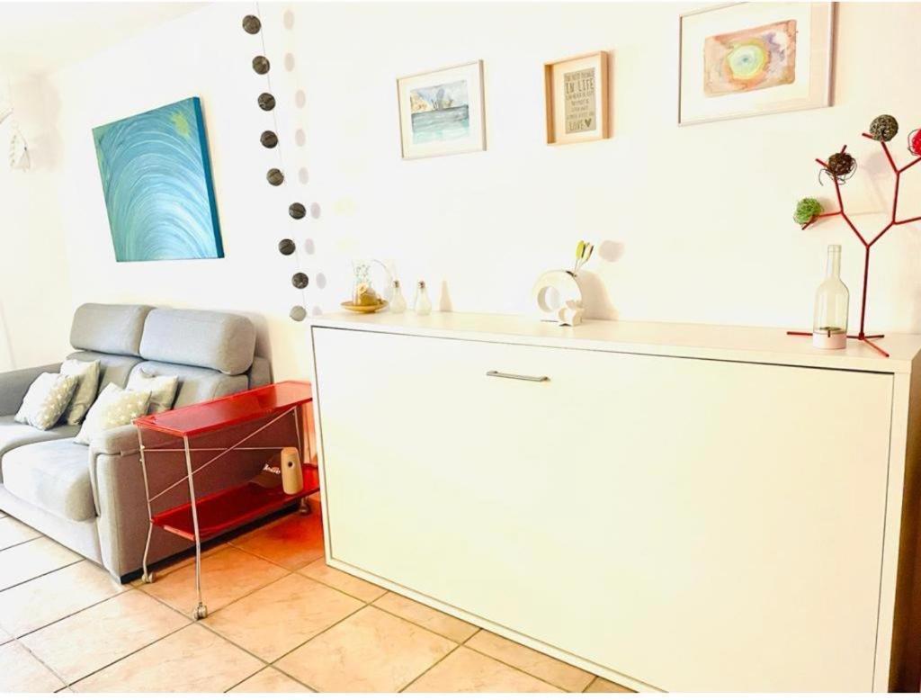 Estupendo Apartamento Urbanizacion Jardines De Zahara. Zahara De Los Atunes Luaran gambar