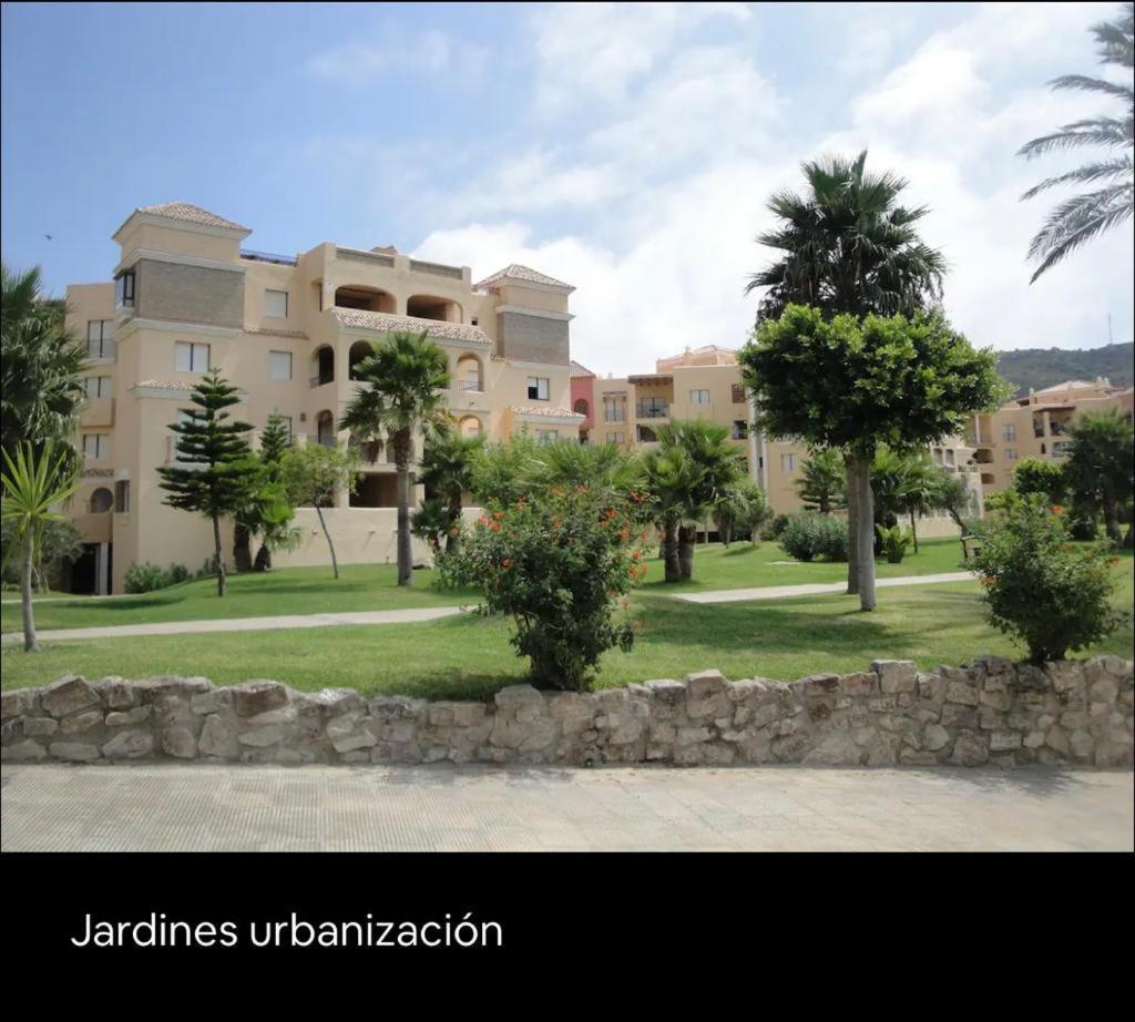 Estupendo Apartamento Urbanizacion Jardines De Zahara. Zahara De Los Atunes Luaran gambar